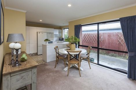Photo of property in 2/27 Waimairi Road, Upper Riccarton, Christchurch, 8041