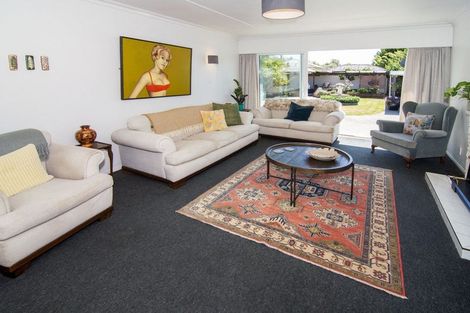 Photo of property in 1 Newall Place, Solway, Masterton, 5810