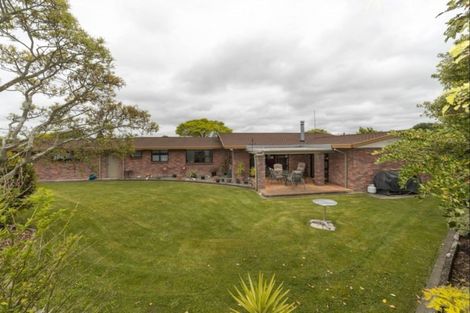 Photo of property in 10 Akaroa Avenue, Awapuni, Palmerston North, 4412