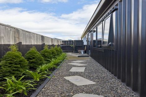 Photo of property in 32 Pourewa Street, Te Kauwhata, 3710
