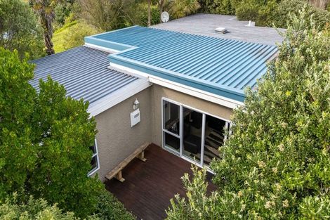 Photo of property in 14 Kowhai Street, Tawa, Wellington, 5028
