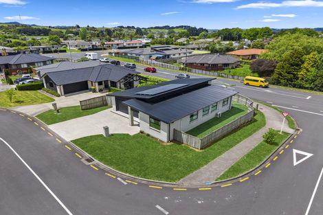 Photo of property in 16 Mclean Street, Pokeno, 2402