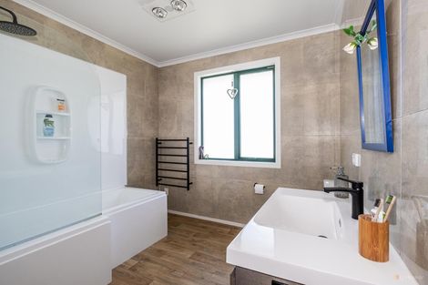 Photo of property in 37 Opie Street, Waimate, 7924