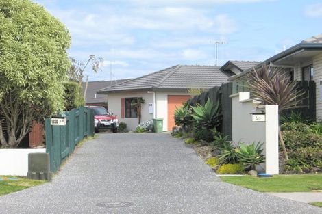 Photo of property in 60 Gravatt Road, Papamoa Beach, Papamoa, 3118
