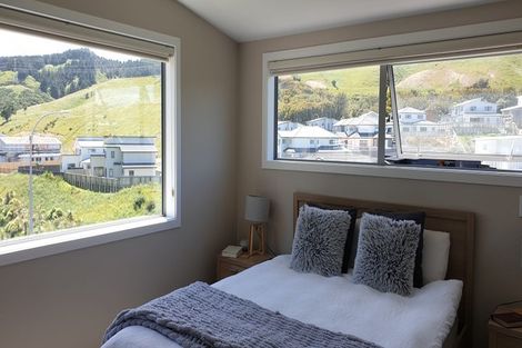 Photo of property in 22 Rochdale Drive, Churton Park, Wellington, 6037