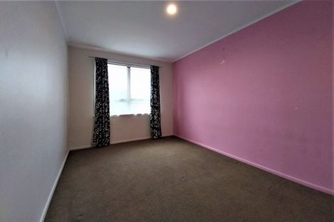 Photo of property in 21 Rogers Road, Manurewa, Auckland, 2102