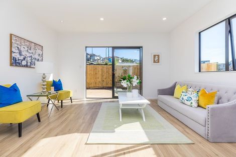 Photo of property in 21 Waka Street, Albany Heights, Auckland, 0632