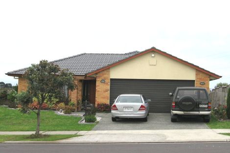 Photo of property in 40 Rush Creek Drive, Westgate, Auckland, 0614
