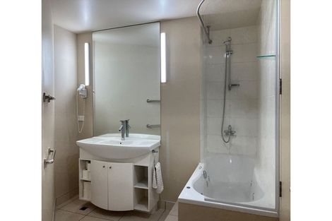 Photo of property in 1/6d Durham Street, Tauranga, 3110