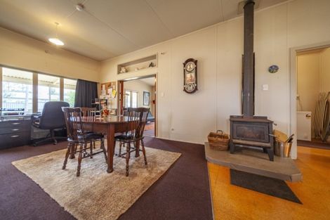 Photo of property in 15 Keppel Street, Porangahau, 4291