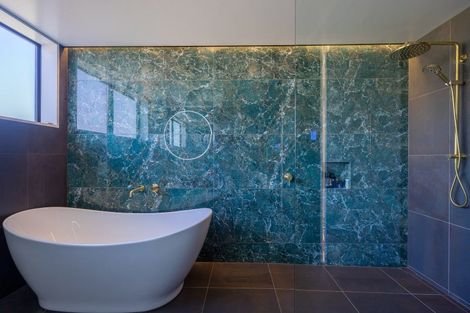 Photo of property in 11 Clearview Street, Wanaka, 9305