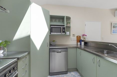 Photo of property in 92a Calabar Road, Miramar, Wellington, 6022