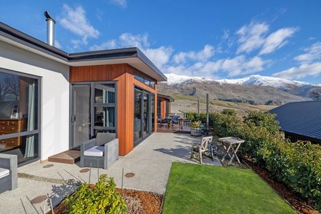 Photo of property in Meadowstone Alpha Series, 112 West Meadows Drive, Wanaka, 9305