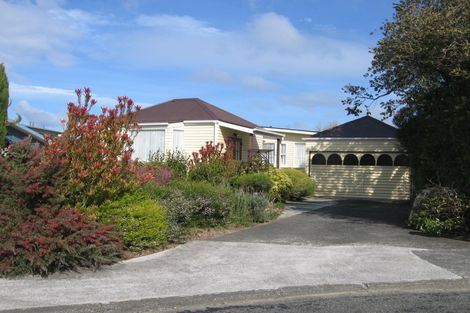 Photo of property in 3 Neville Street, Johnsonville, Wellington, 6037