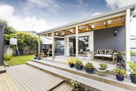 Photo of property in 17 Tyne Street, Rongotea, 4476