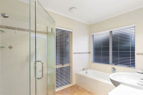 Photo of property in 82 Tuihana Drive, Papamoa Beach, Papamoa, 3118