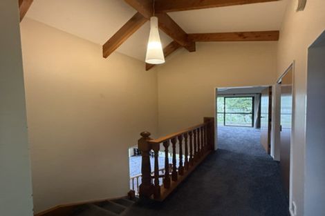 Photo of property in 63 Makara Road, Karori, Wellington, 6012