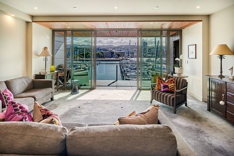 Photo of property in Clyde Quay Wharf, 2b/6 Clyde Quay Wharf, Te Aro, Wellington, 6011