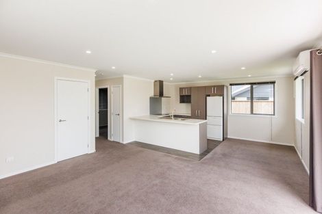 Photo of property in 35 Oldfield Lane, Marton, 4710