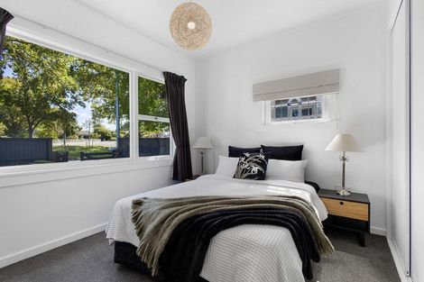 Photo of property in 130 Saint Martins Road, Saint Martins, Christchurch, 8022