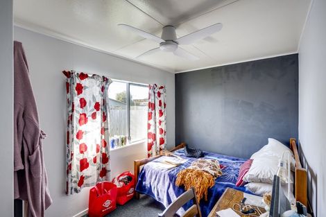 Photo of property in 4 Palgrave Avenue, Flaxmere, Hastings, 4120