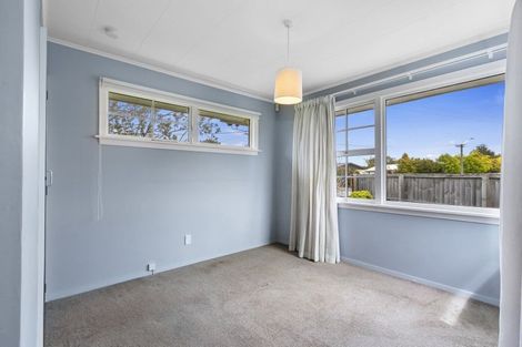 Photo of property in 85 Farquhars Road, Redwood, Christchurch, 8051