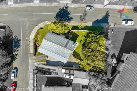 Photo of property in 1 Mcmanaway Grove, Stokes Valley, Lower Hutt, 5019