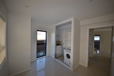 Photo of property in 2/42 Aberdeen Road, Campbells Bay, Auckland, 0620