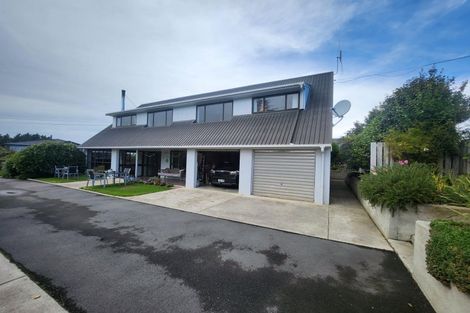 Photo of property in 36 Oban Street, Holmes Hill, Oamaru, 9401