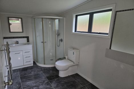 Photo of property in 28 Haswell Street, Eketahuna, 4900