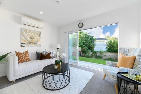 Photo of property in 1/67a Metcalfe Road, Ranui, Auckland, 0612
