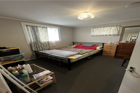 Photo of property in 37 Bruce Road, Glenfield, Auckland, 0629