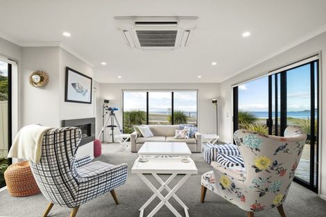 Photo of property in 46 Esplanade, Kaka Point, 9271