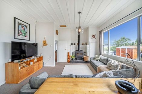 Photo of property in 12 Walter Street, The Glen, Dunedin, 9011