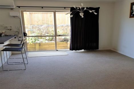 Photo of property in 11a Dawn Place, Waiuku, 2123