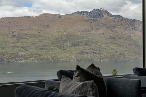 Photo of property in 3a Strawberry Lane, Fernhill, Queenstown, 9300