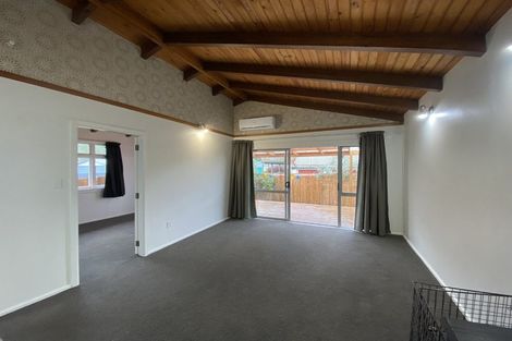 Photo of property in 46 Beach Road, Waikawa, Picton, 7220