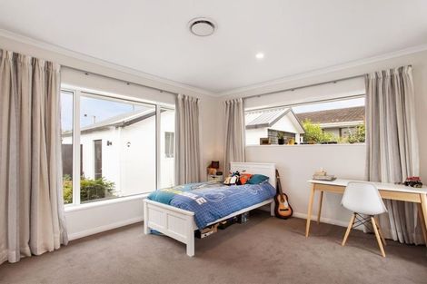 Photo of property in 154 Hamilton Avenue, Ilam, Christchurch, 8041