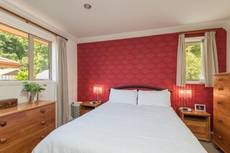 Photo of property in Totara Grove, 2/115 Grove Street, The Wood, Nelson, 7010