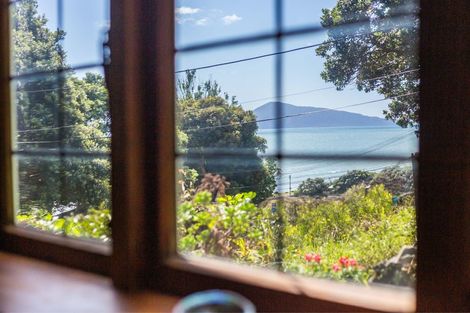 Photo of property in 15 Pingau Street, Paekakariki, 5034