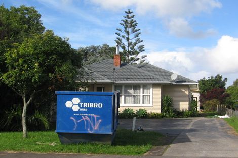 Photo of property in 116 Matipo Road, Te Atatu Peninsula, Auckland, 0610