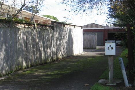 Photo of property in 1/25 Williams Avenue, Pakuranga, Auckland, 2010