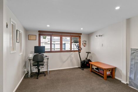 Photo of property in 12 Denton Road, Levin, 5571