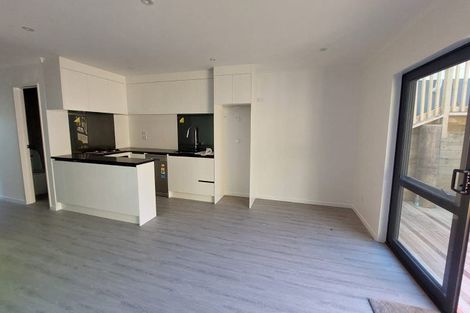 Photo of property in 130 Solar Road, Glen Eden, Auckland, 0602