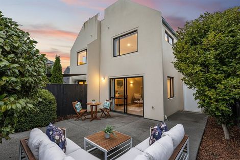 Photo of property in 7/249 Kilmore Street, Christchurch Central, Christchurch, 8011