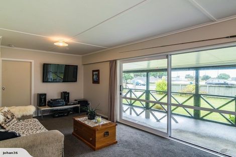 Photo of property in 30 Donovan Road, Paraparaumu Beach, Paraparaumu, 5032