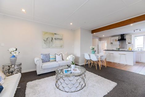 Photo of property in 31 Railway Street West, Papakura, 2110