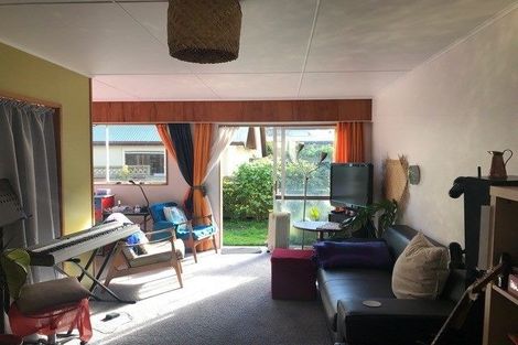 Photo of property in 3/10 Pitoitoi Road, Days Bay, Lower Hutt, 5013