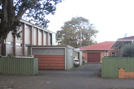 Photo of property in 4/32 Wallace Road, Papatoetoe, Auckland, 2025