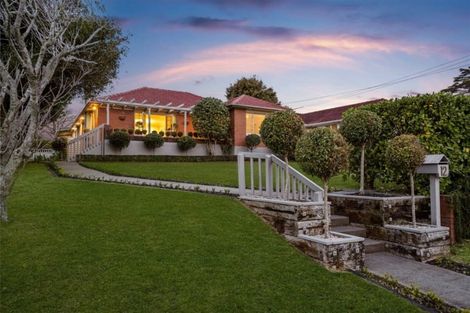 Photo of property in 12 Oakdale Road, Mount Roskill, Auckland, 1041